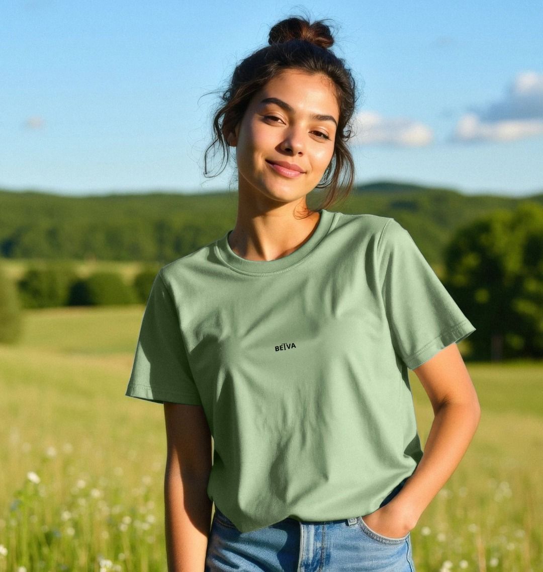 Women’s Plain T-shirt (Organic Cotton) – BETVA Minimalist Logo