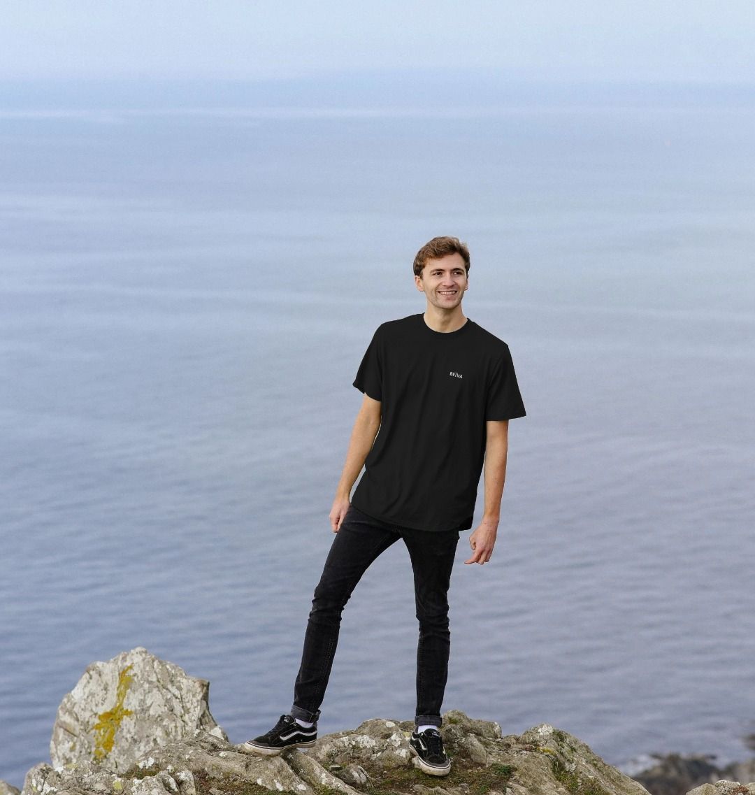 Men’s Longline T-shirt (Organic Cotton) – BETVA Minimalist Logo